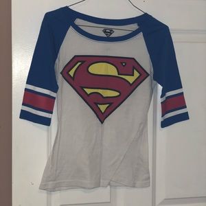 Graphic Superman 3/4 Baseball tee